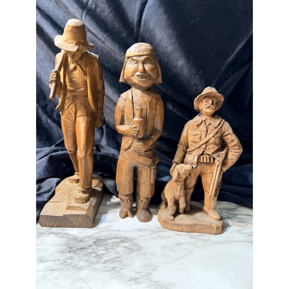 3 WOODEN‎ FIGURINES PROSPECTOR, INDIAN, FRONTIERSMAN 8.5", 7.5" & 6.5" (2845)